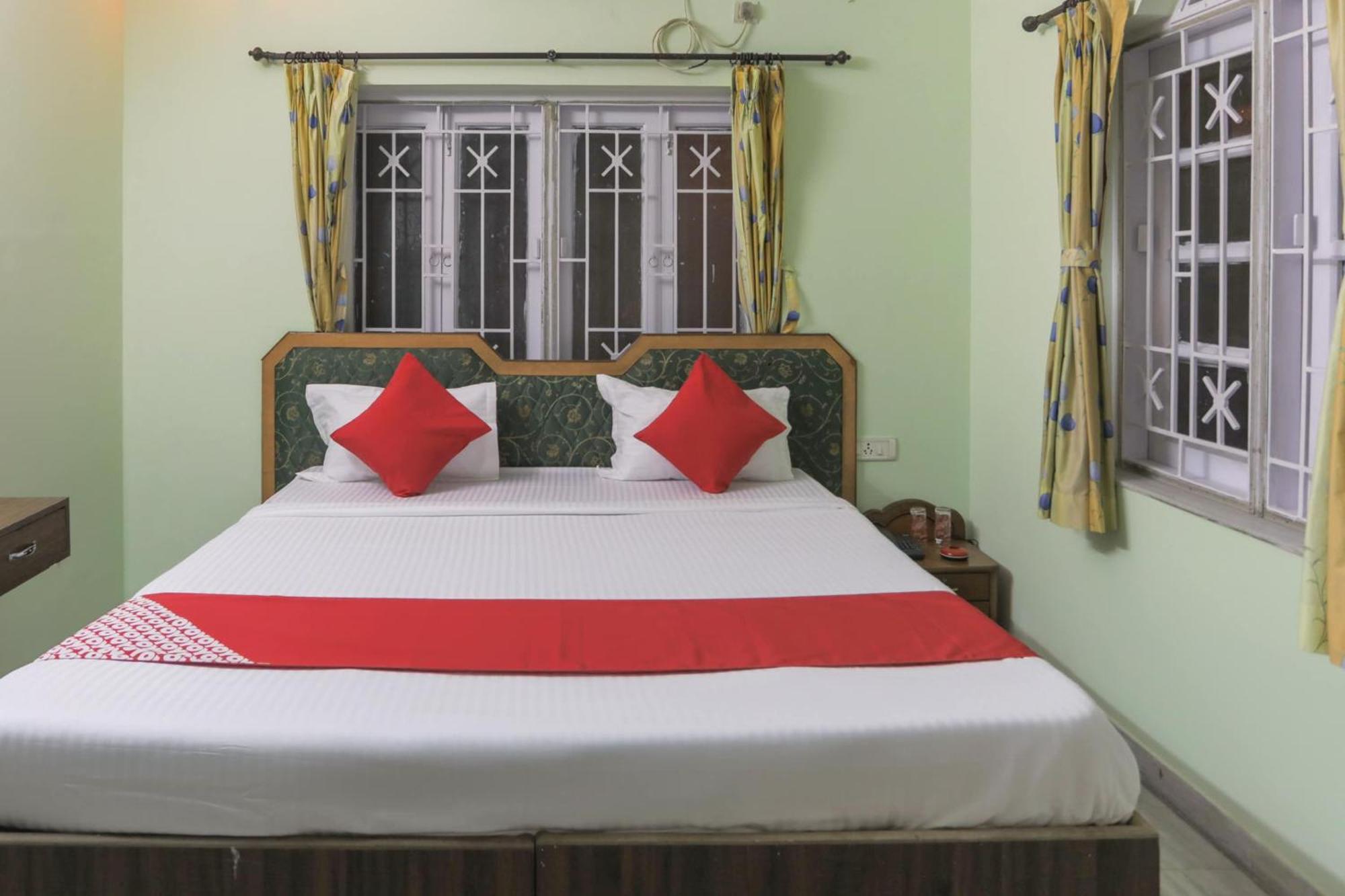 Hotel O Ma Kali Guest House Near City Centre Salt Lake Salt Lake City Екстериор снимка