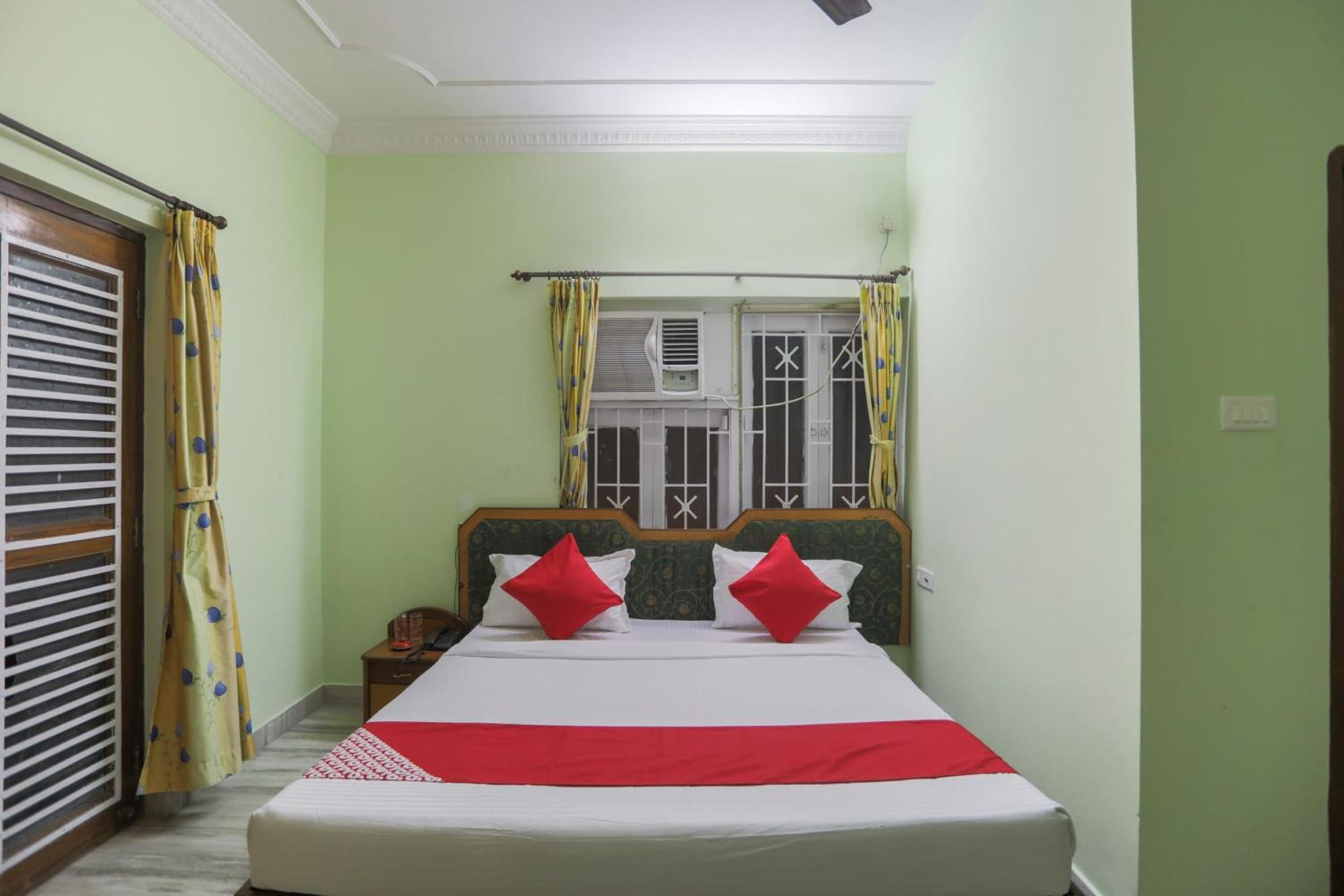 Hotel O Ma Kali Guest House Near City Centre Salt Lake Salt Lake City Екстериор снимка
